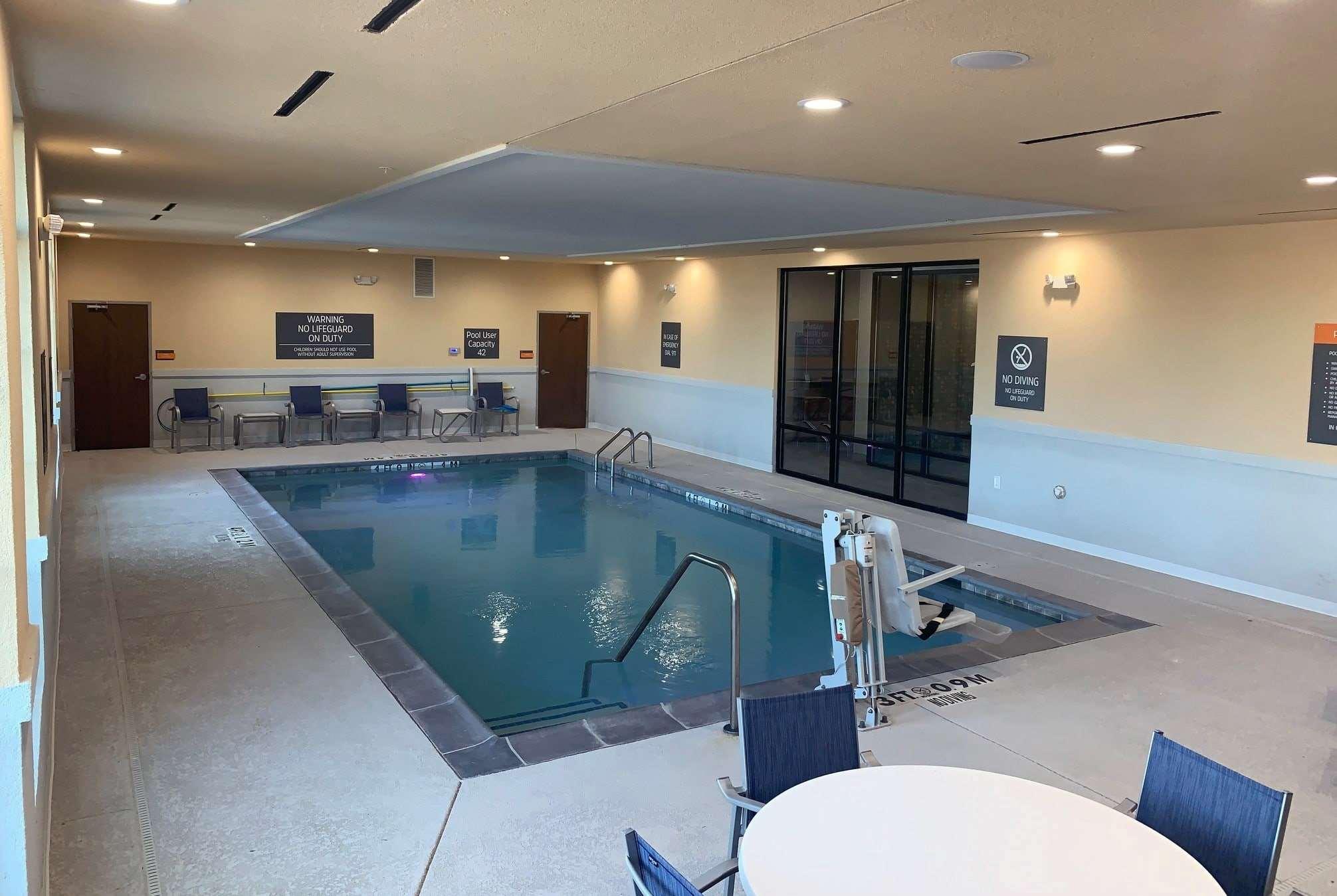 La Quinta Inn & Suites By Wyndham Dallas - Frisco Stadium מראה חיצוני תמונה
